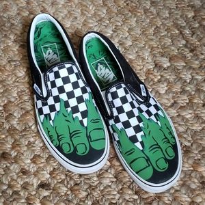Vans x Marvel Slip ons Hulk